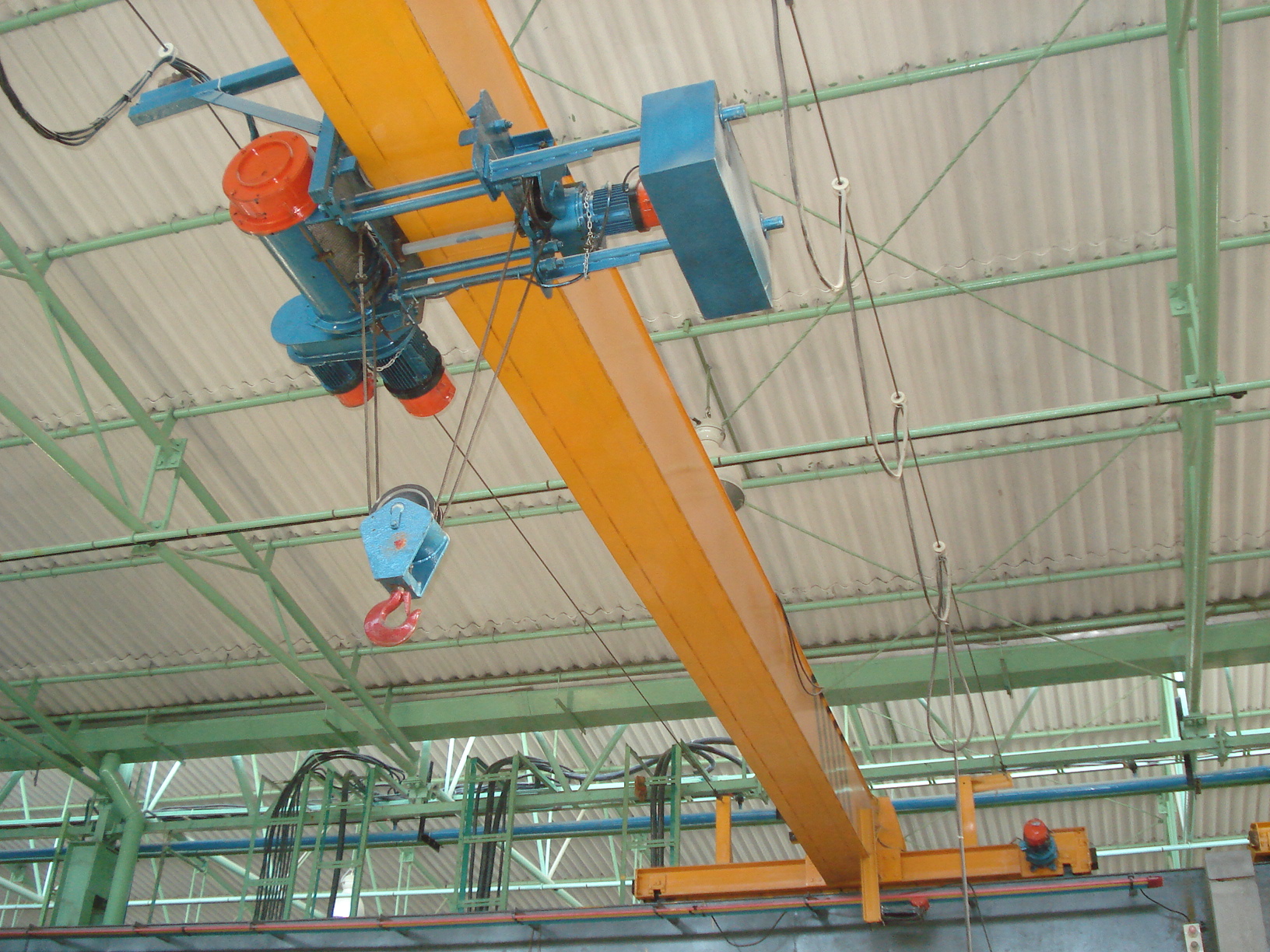 Single Girder EOT Cranes